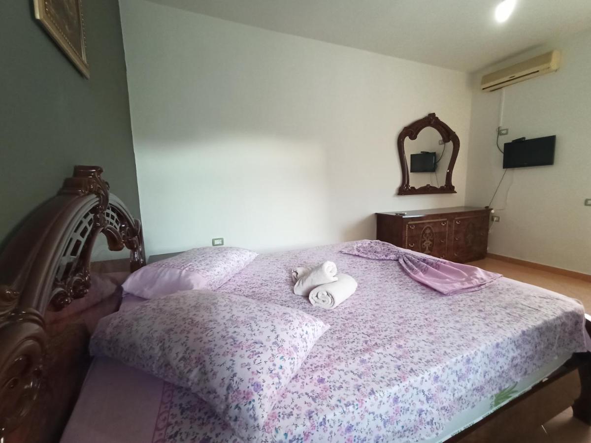 Kavalona Park Hotel Vlore Bilik gambar