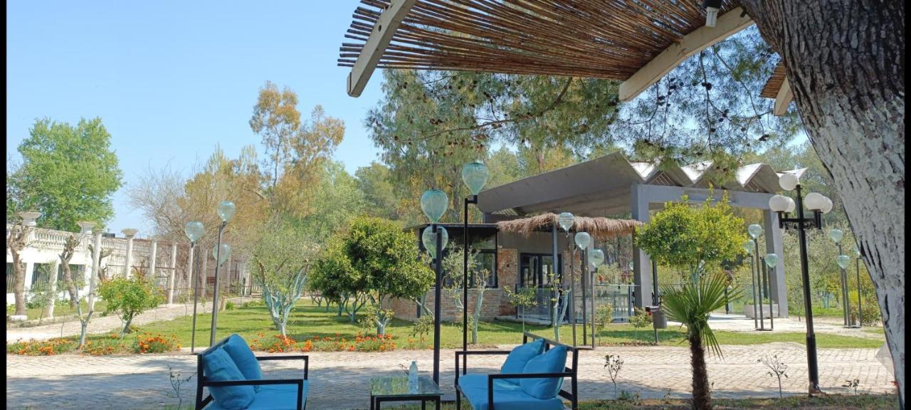 Kavalona Park Hotel Vlore Luaran gambar