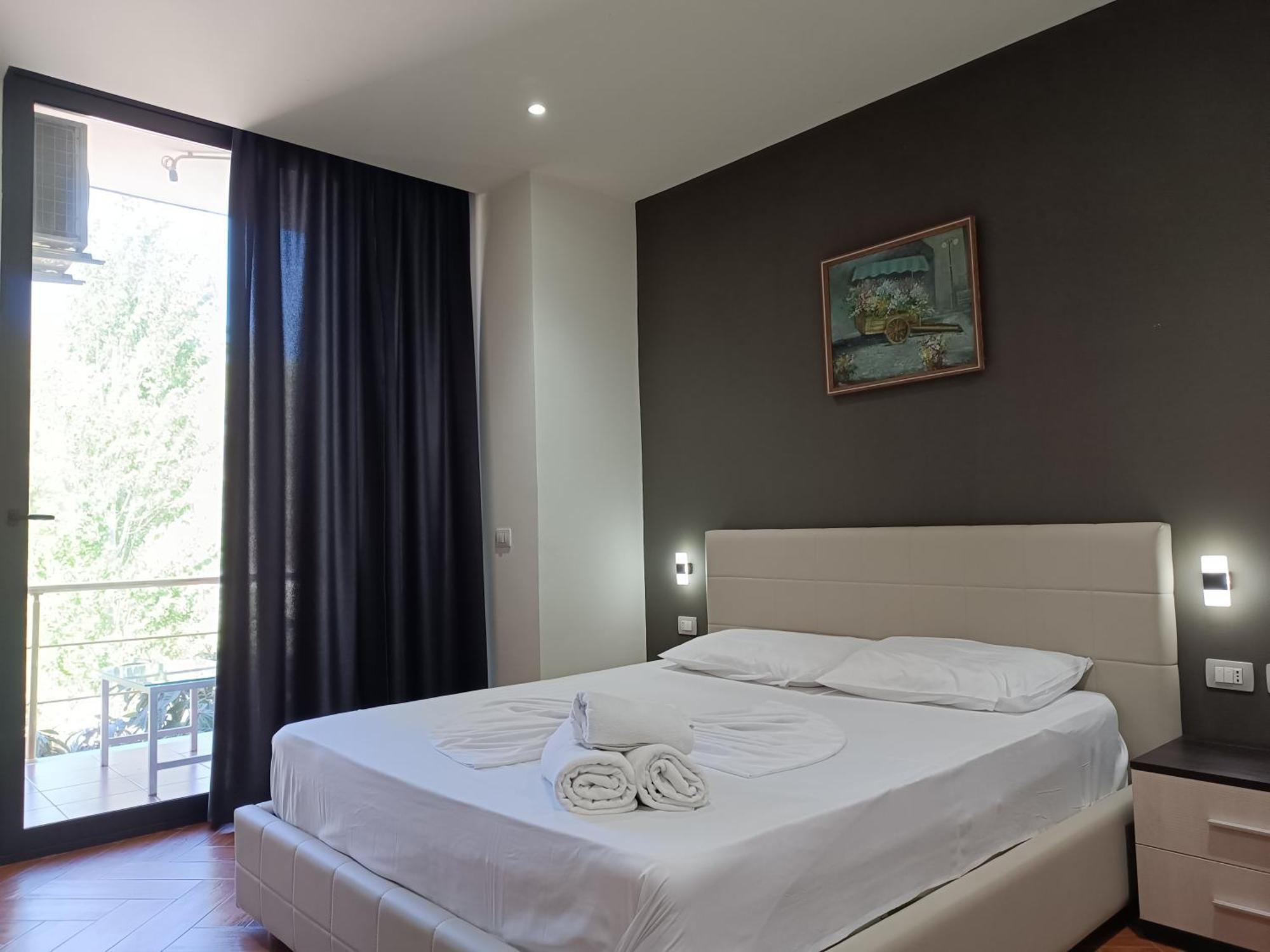 Kavalona Park Hotel Zvernec Bilik gambar